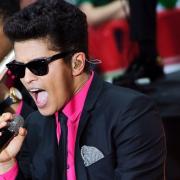 Bruno Mars: il 7 ottobre arriva  il singolo "24K Magic"
