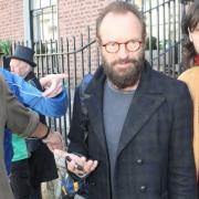 Sting: nuovo look, nuova casa