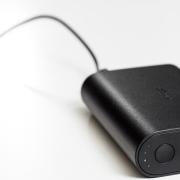 Microsoft entra nel mondo dei carica batteria portatili