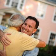 La lettera di un anziano padre al figlio: una meravigliosa storia d'amore