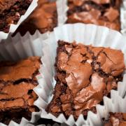 I cioccolatini al cacao crudo pronti in cinque minuti e mezzo