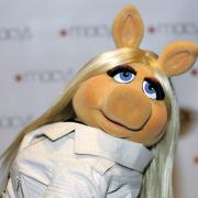 Miss Piggy come Adele!