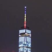La Freedom Tower si illumina con i colori sbagliati