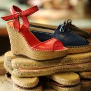  Il trucco geniale per avere scarpe in tela sempre profumate!
