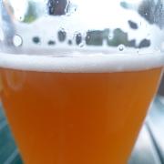 10 incredibili usi della birra (che non avresti mai sospettato)
