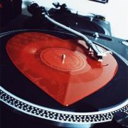 5 canzoni sugli amori estivi.