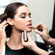 Haute Couture: quando l'alta moda si concentra sul trucco
