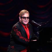 Elton John: risolto il caso delle presunte "molestie sessuali"