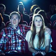 Secondo una ricerca, amare i film trash è segno di intelligenza!
