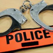 Spit Hood. La nuova discussa tecnica di arresto della polizia inglese