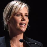 Charlize Theron, 15 chili in più per un nuovo film