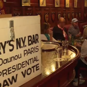 Questo bar di Parigi indovina da 90 anni il vincitore delle elezioni americane