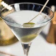FRANZ BOTRE' Direttore di Arbiter, il Gin amato sia da Hemingway che da Churchill 