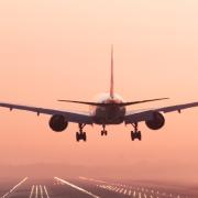Atterraggio d'emergenza a causa di una lite tra due coniugi a bordo. Succede a Brindisi