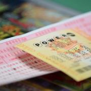 "Giocare alla lotteria è uno spreco di soldi". Ma vince 1 milione dollari