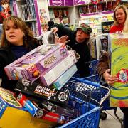 Black Friday. Anche l'Italia impazzisce per il venerdì nero degli sconti