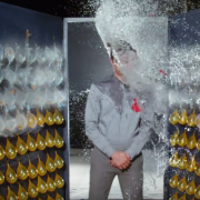 Un videoclip musicale di 4 secondi. Gli Ok Go stupiscono ancora