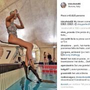 Federica Pellegrini con le pinne con tacco, ecco la foto su Instagram