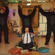 Occidentali’s Mamma. La parodia del brano di Francesco Gabbani alla conquista del web