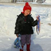 Bimba di 4 anni attraversa sola e a piedi la taiga siberiana per salvare la nonna
