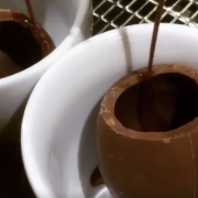 Irlanda: il caffè è servito nelle uova di Pasqua