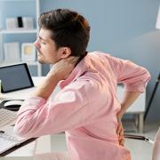 Mal di schiena e cervicale? Il massaggio si fa in ufficio
