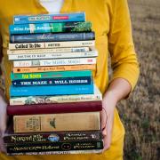 Amate i libri? Ecco come proteggerli dalla polvere!
