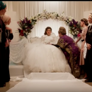 Altro che Bridget Jones: la protagonista della commedia Un appuntamento per la sposa vi farà divertire. E vi commuoverà tanto!