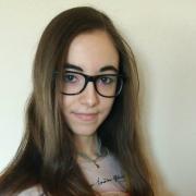 Erika, 16 anni:  Ecco come ho sconfitto il bullismo a scuola 

