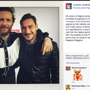 Anche Jovanotti saluta Totti : scopri il post!