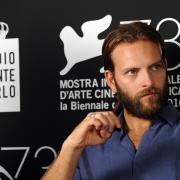 Mostra del Cinema di Venezia: è Alessandro Borghi il padrino della manifestazione