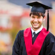 L'elisir di lunga vita? La laurea

