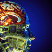 Trapianto di ricordi e chip nel cervello: il futuro è dell’essere umano “super intelligente”