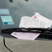 Lasci il finestrino dell’auto aperto? Scatta la multa