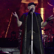 Vasco Rossi: l'anteprima mondiale di Gli spari sopra a Modena Park. Guarda il video