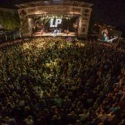 LP live al GruVillage Festival: le foto più belle