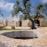 Vi facciamo sognare: ecco la casa costruita a Ostuni in un trullo