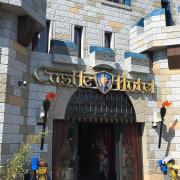 Ecco il castello fatto di Lego dove si può anche dormire