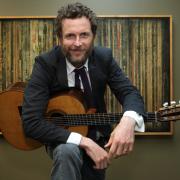 Jovanotti: guarda la sua cover di Una città per cantare