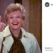 Angela Lansbury: 94 anni in giallo!