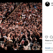 Adele: oltre 22 milioni di euro per suonare a Las Vegas