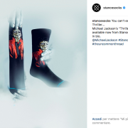 Halloween: per i fan di Michael Jackson, ecco le calze Thriller