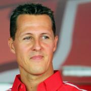 Michael Schumacher sarà operato con le staminali, ma lo staff del pilota precisa: "Non ora, forse in futuro"