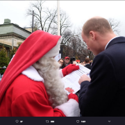 Anche il Principe George scrive la letterina a Babbo Natale. Eccola