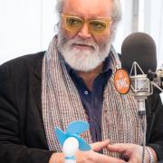 DIEGO ABATANTUONO Ospite in studio per la promozione del film "Puoi baciare lo sposo"