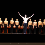 Roberto Bolle: il suo Bolero incanta La Scala. Il video