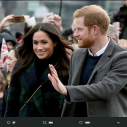 Ma... chi paga gli abiti di Meghan Markle?
 
