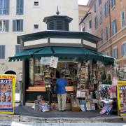NON SOLO GIORNALI PER L'EDICOLA DEL FUTURO