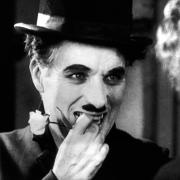 Charlie Chaplin:  il grande attore nasceva il 16 aprile 1889