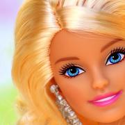 Barbie. Svelato in un tweet il cognome della bambola più famosa al mondo
